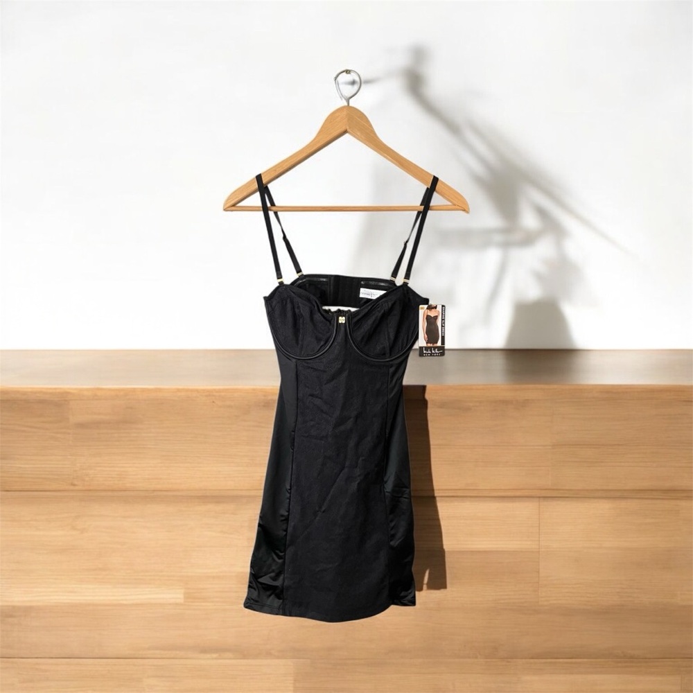 NEW Nicole Miller Black Satin Lace Shaping Slip Dress Size Medium Adjust Straps